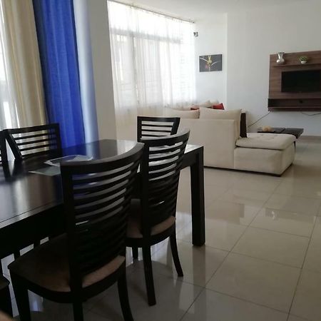 Departamento En El Centro De Manta Apartment Ngoại thất bức ảnh