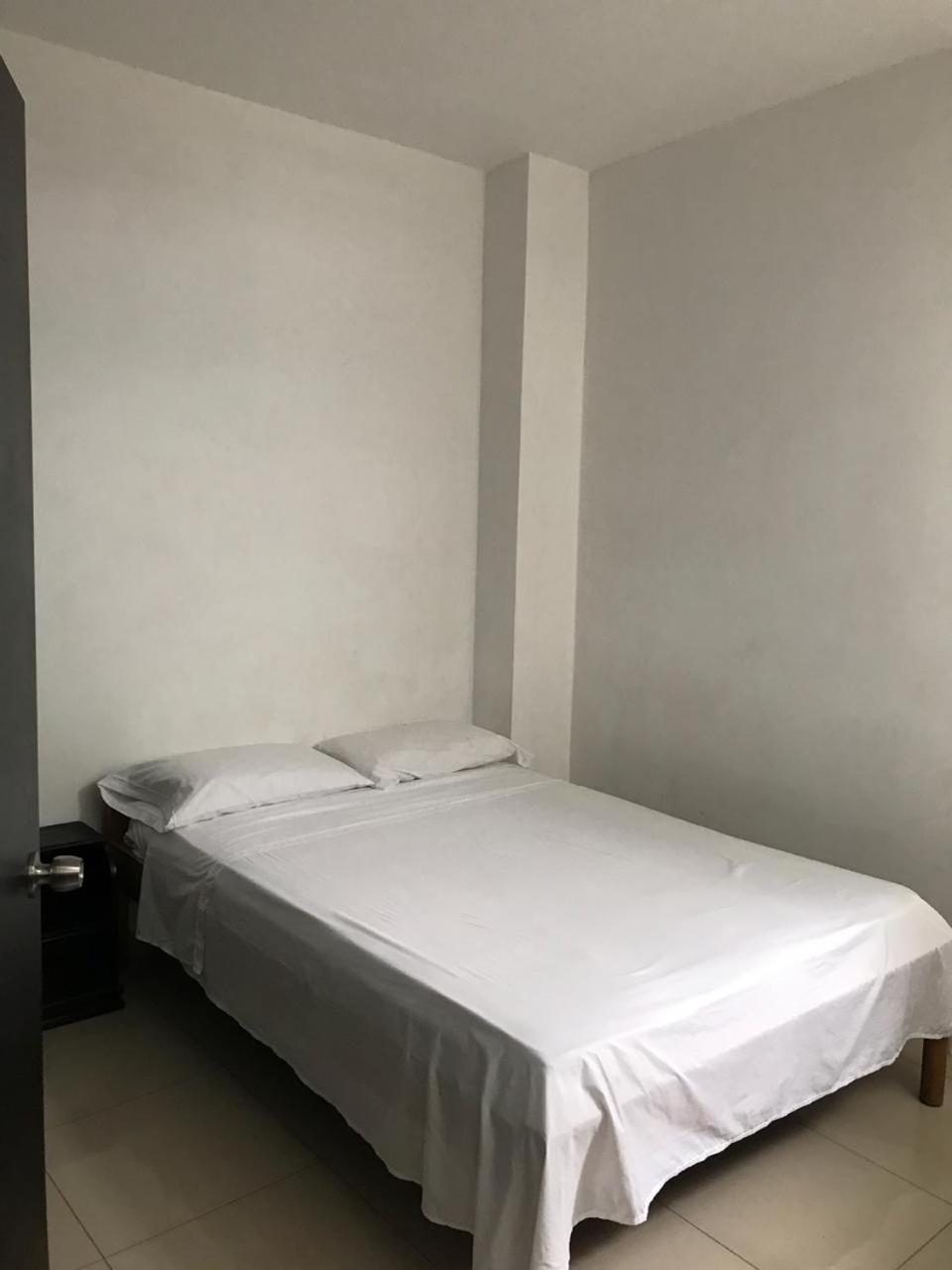 Departamento En El Centro De Manta Apartment Ngoại thất bức ảnh