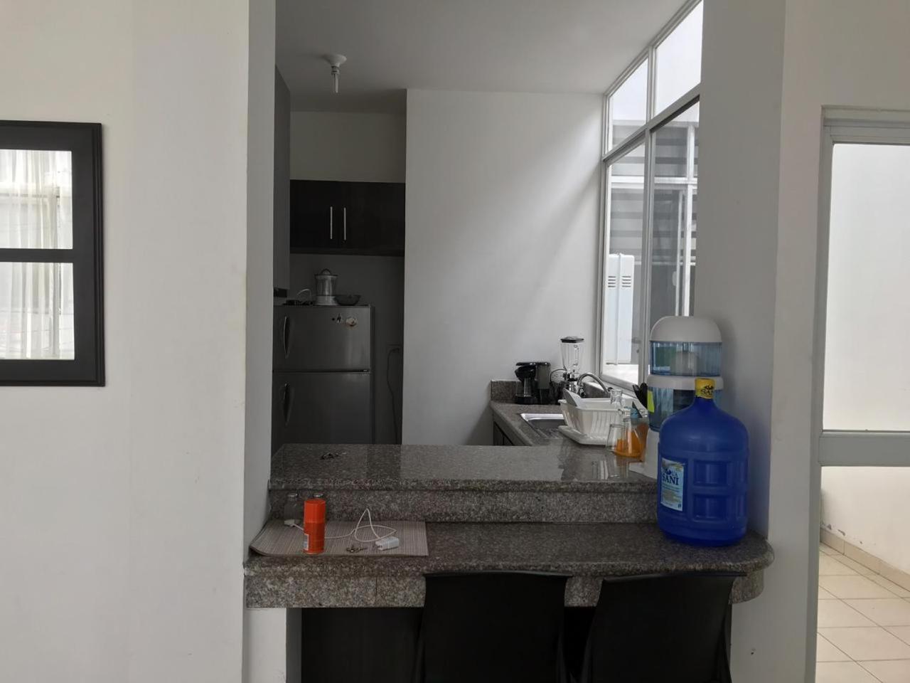 Departamento En El Centro De Manta Apartment Ngoại thất bức ảnh